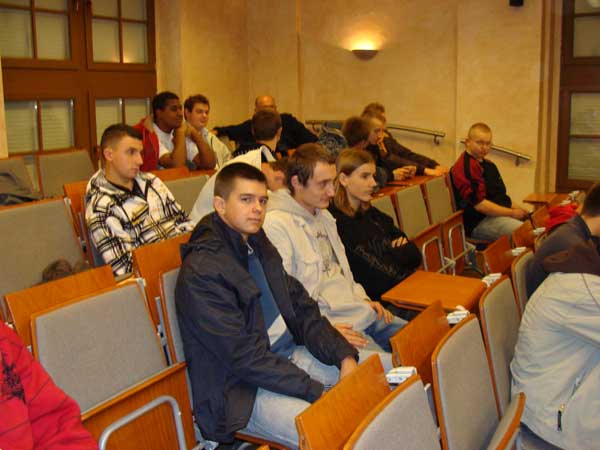 Rozmiar: 28706 bajtów