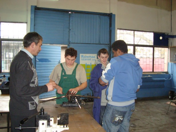 Rozmiar: 55567 bajtów